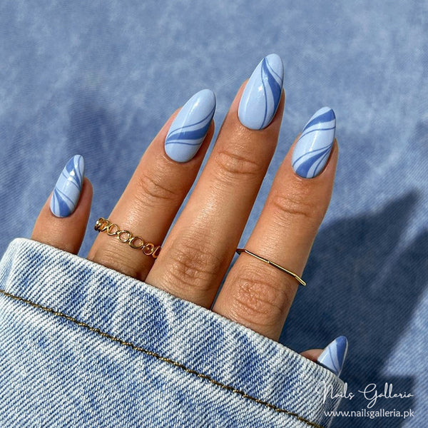 🌊 Azure Wave – Press-On Nails (24 Pcs) - Free Nail Kit Included