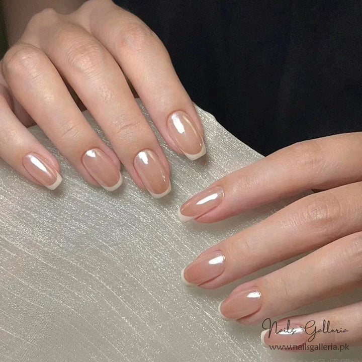 Classic French Tip Press-On Nails (24Pcs) - Nails Galleria