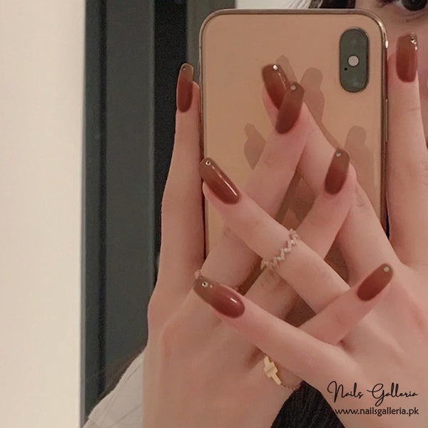 🤎 Cocoa Chic – Glossy Brown Press-On Nails (24 Pcs) - Free Nail Kit Included