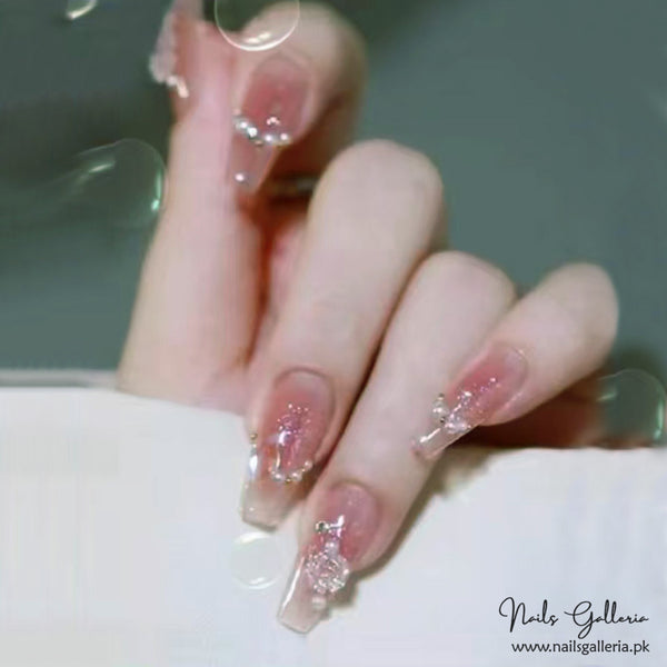 🌹 Delicate Blossom – Press-On Nails (24 Pcs) - Free Nail Kit Included