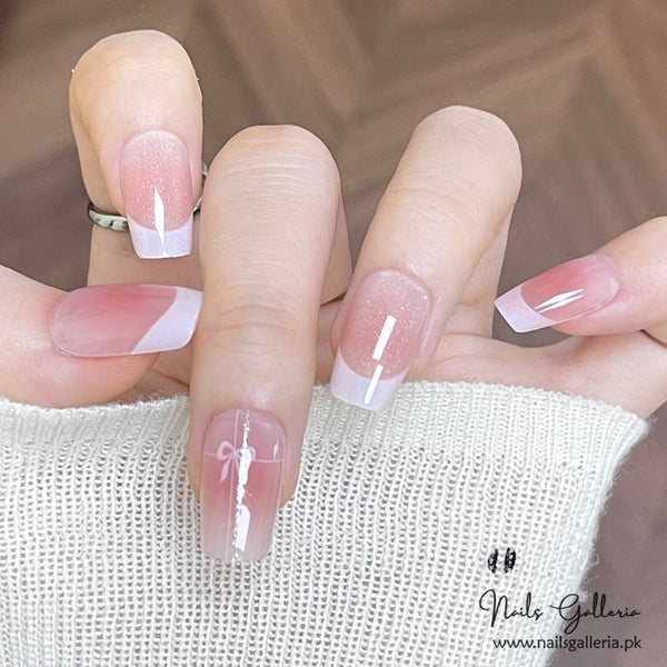 🎀 Delicate Pink French – Press-On Nail Set (30Pcs) - Free Nail Kit Included