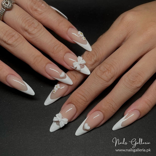Elegant Bow – Press-On Nails (24Pcs) - Free Nail Kit Included