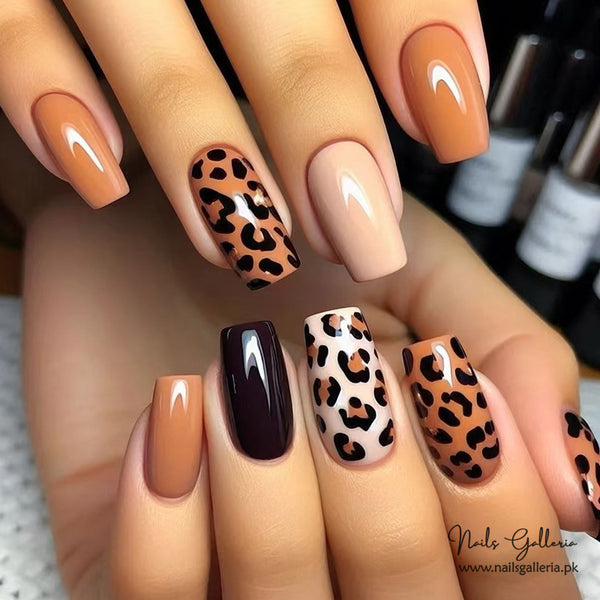 Elegant Leopard Print Press-On Nails  (24 Pcs) - Free Nail Kit Included