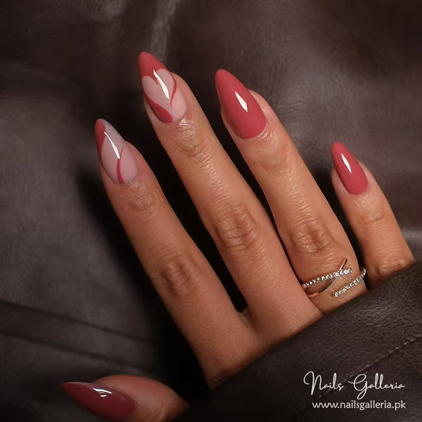 Floral Elegance – Press-On Nails (24 Pcs) - Free Nail Kit Included