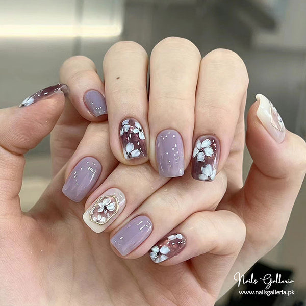 Floral Lavender Press-On Nails (24 Pcs) - Free Nail Kit Included