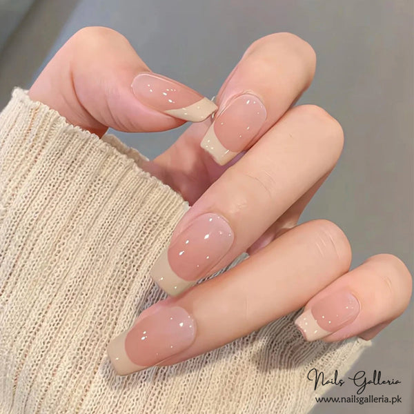 French Twist – Press-On Nails (30Pcs) - Free Nail Kit Included