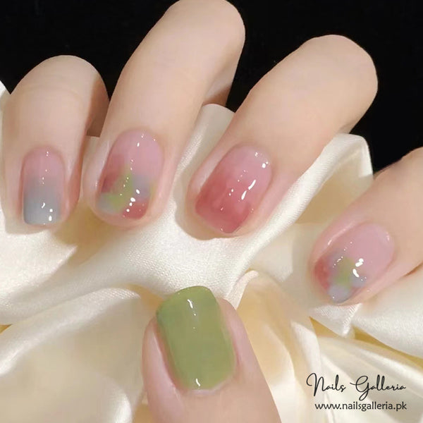🌿 Garden Blooms – Press-On Nails (24 Pcs) - Free Nail Kit Included