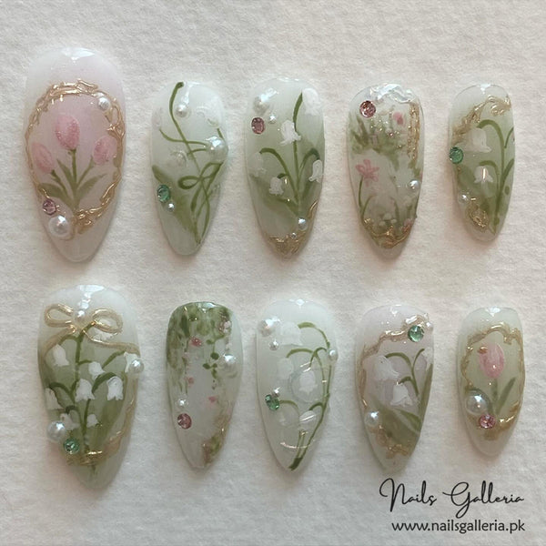 Garden Whispers – Press-On Nails (24 Pcs) - Free Nail Kit Included