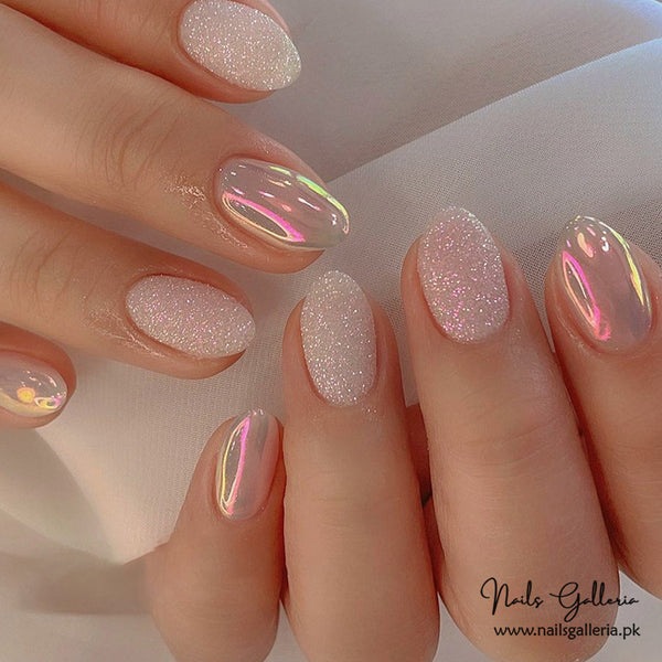 Gentle Glitter Oval Press-On Nails (24 Pcs) - Free Nail Kit Included