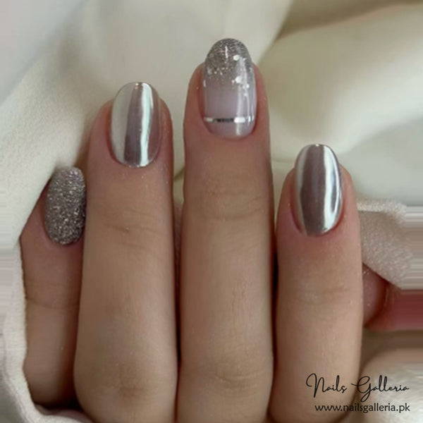 Glamour Queen – Press-On Nails (24 Pcs) - Free Nail Kit Included
