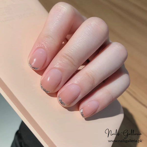 Glimmering Nectar – Press-On Nails (24 Pcs) - Free Nail Kit Included
