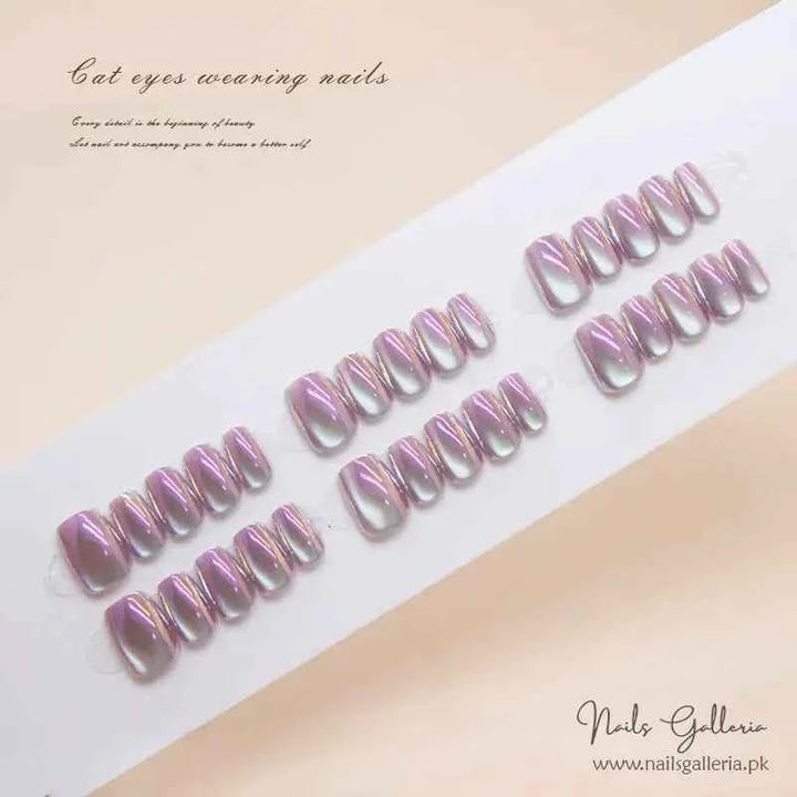 Iridescent Cat Eye (30Pcs)