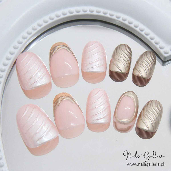 ✨Luxe Gold & Pearl Swirl Press-On Nails (24 Pcs) - Free Nail Kit Included