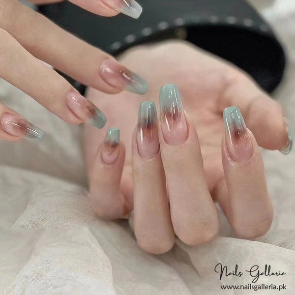 🌿 Mint Gradient – Press-On Nails (24 Pcs) - Free Nail Kit Included