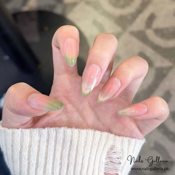 Nature-Inspired Gradient  – Press-On Nails (30Pcs) - Free Nail Kit Included
