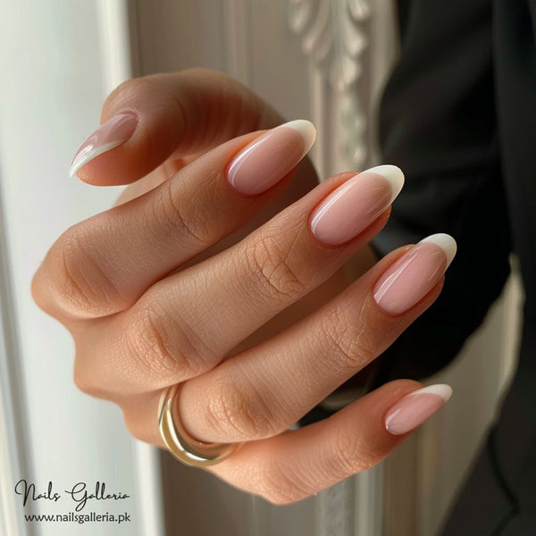 Nude Elegance – Press-On Nails (24Pcs) - Free Nail Kit Included