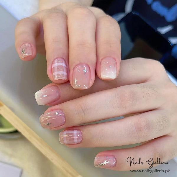 🌸 Peachy Keen Elegance – Press-On Nails (24 Pcs) - Free Nail Kit Included