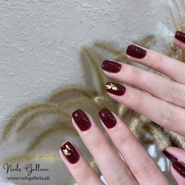 🍷 Ruby Enchantment – Press-On Nails (24 Pcs) - Free Nail Kit Included