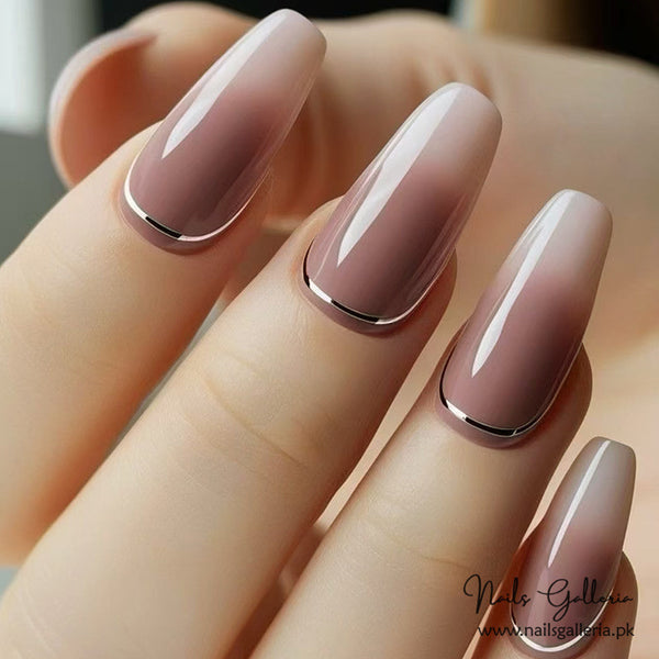 Silk Touch – Press-On Nails (24 Pcs) - Free Nail Kit Included