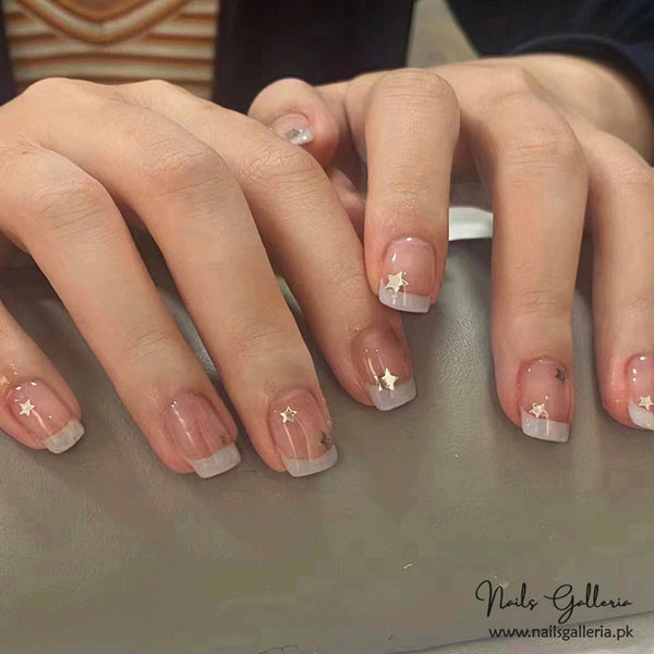 🌟 Sparkling Stars – Press-On Nail Set (24Pcs) - Free Nail Kit Included